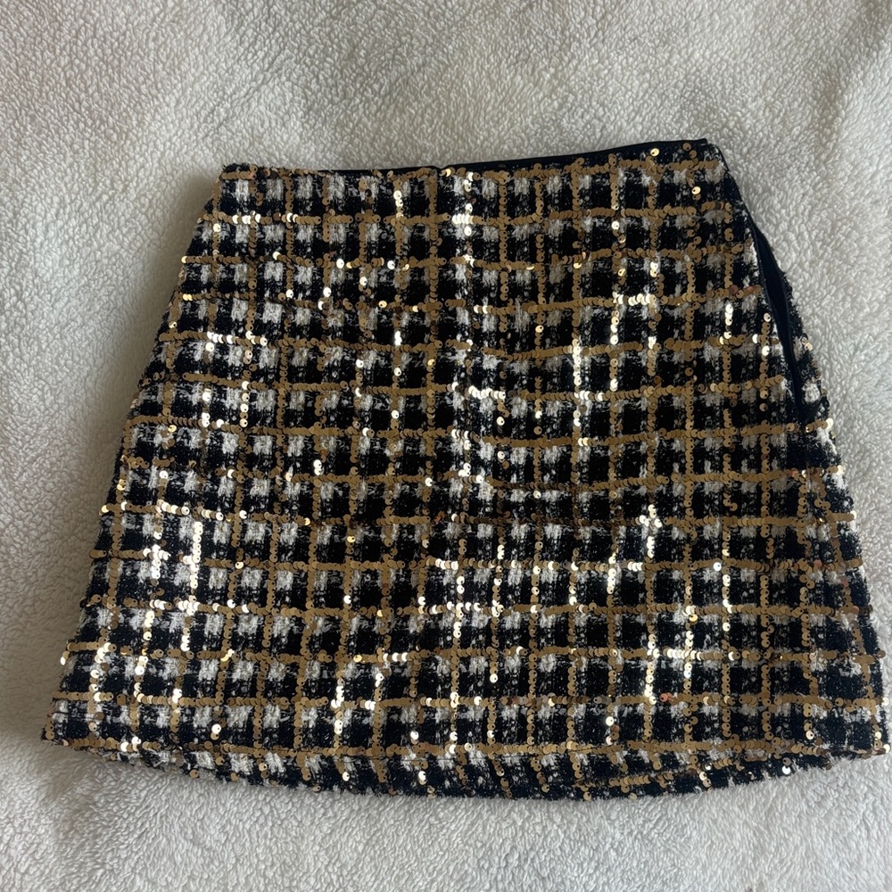 Lulu's Black and Gold Sequin Mini Skirt